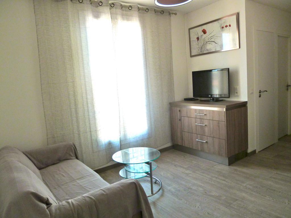 New 1 Bedroom Apt Place Garibaldi นีซ ห้อง รูปภาพ